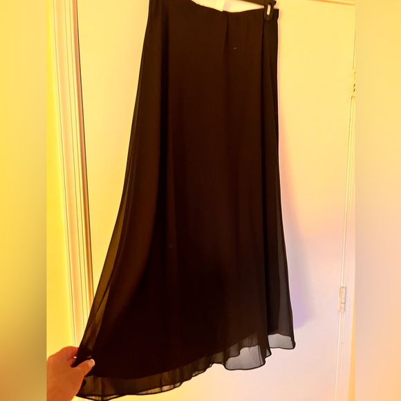 NWT Alex Evenings Classic Black Chiffon Maxi Skirt Lined Elastic Waist Versatile - Picture 5 of 10